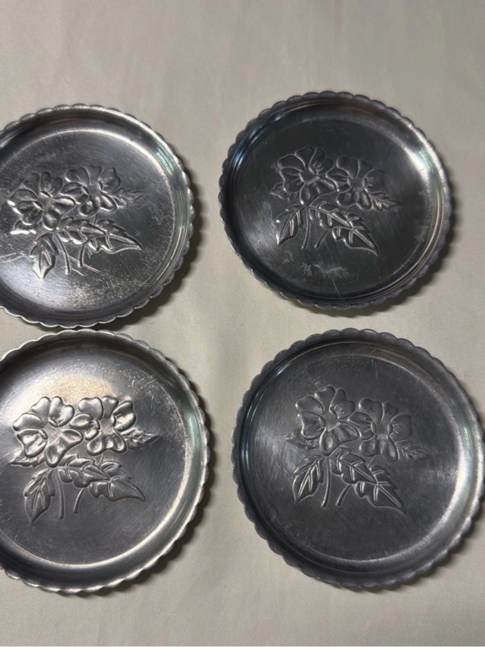 Source Unknown Silver Floral Metal Coaster Set of 4